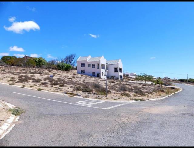 LAND FOR SALE IN DA GAMA BAY